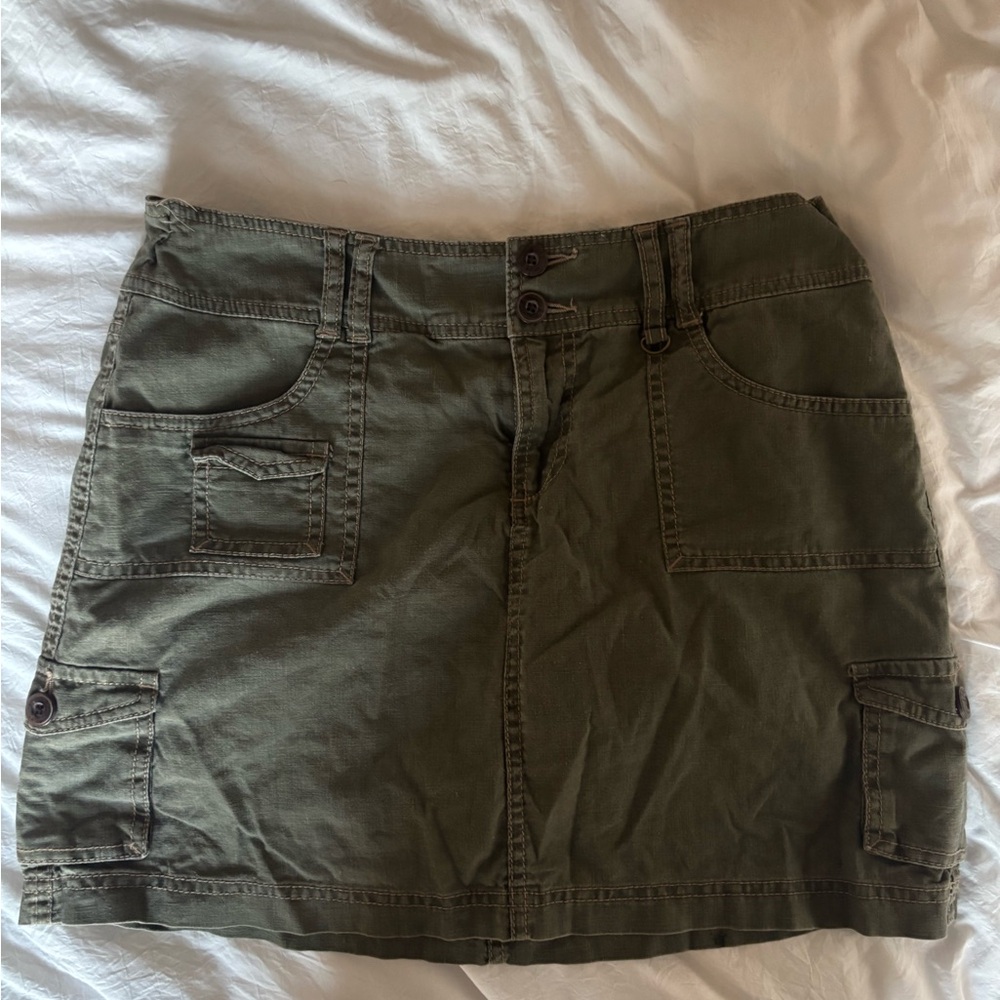 Casual Olive Mini Skirt with Pockets